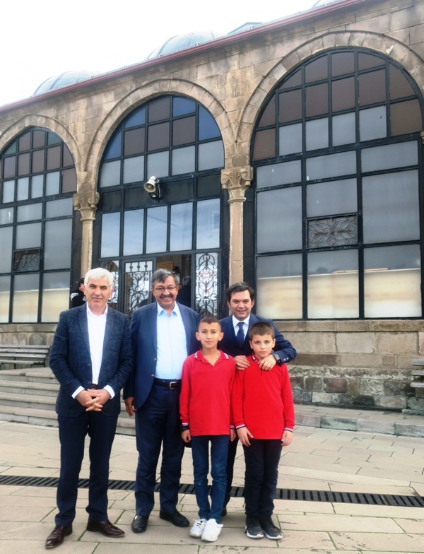 Öğretmenler Şebinkarahisara Kupa İle Döndü