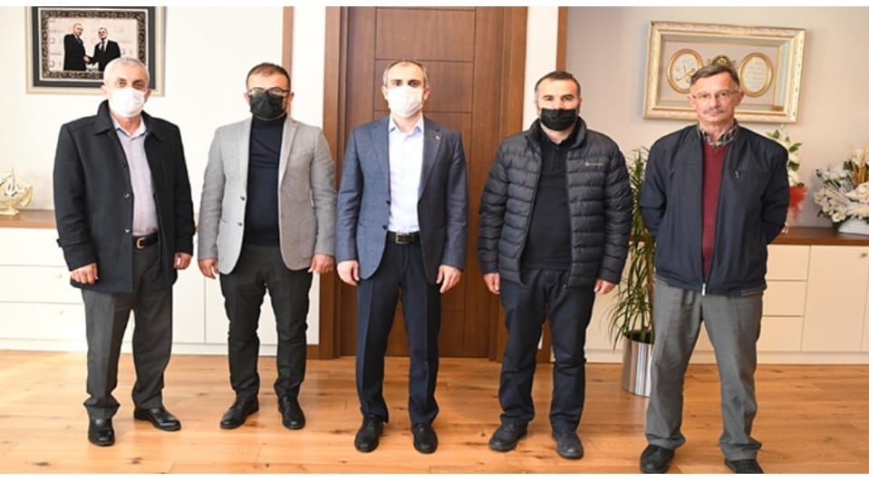 BALCANA KÖYÜ MUHTARI ÖZTÜRK CAMİ İÇİN KOLLARI SIVADI