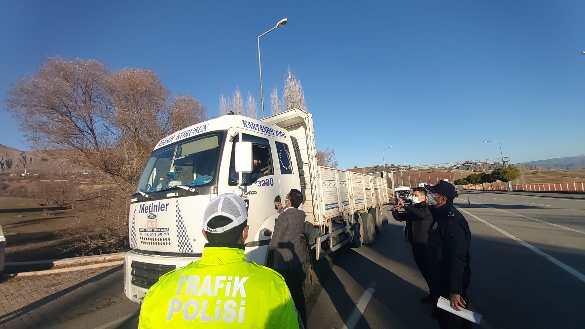 Bİ HAREKETİNE BAKAR Etkinliği Altında Emniyet Kemerleri Kontrolleri Yapıldı