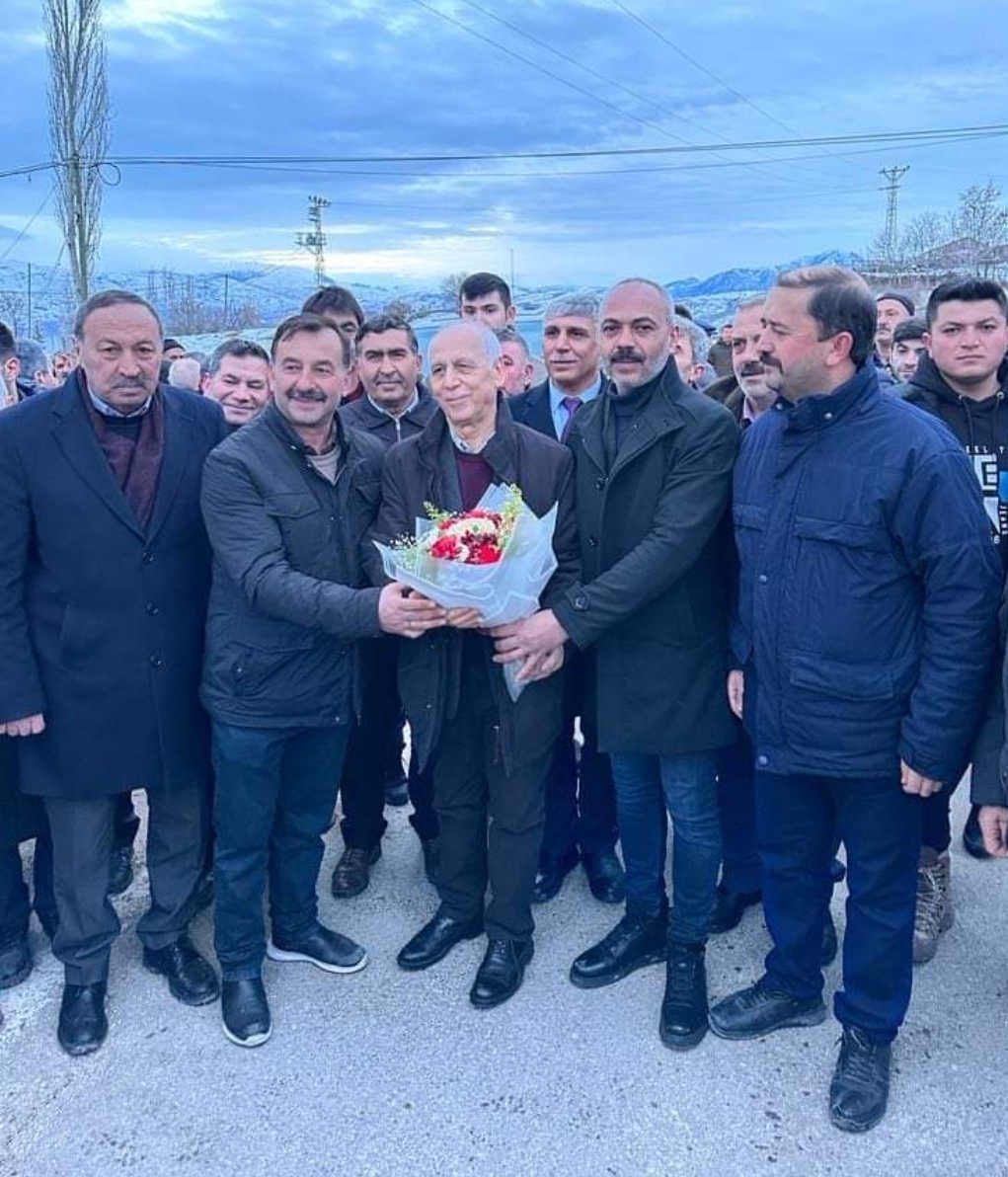 BAŞKAN ADAYI BAKICI TÖRENLE KARŞILANDI